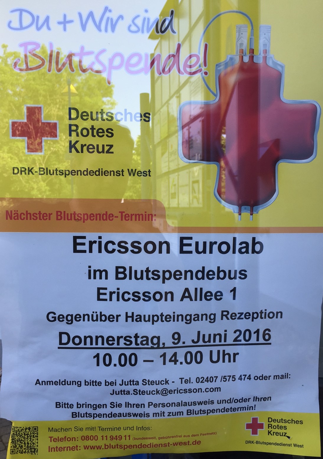 Blutspendebus des Deutschen Roten Kreuzes bei Ericsson in Kohlscheid